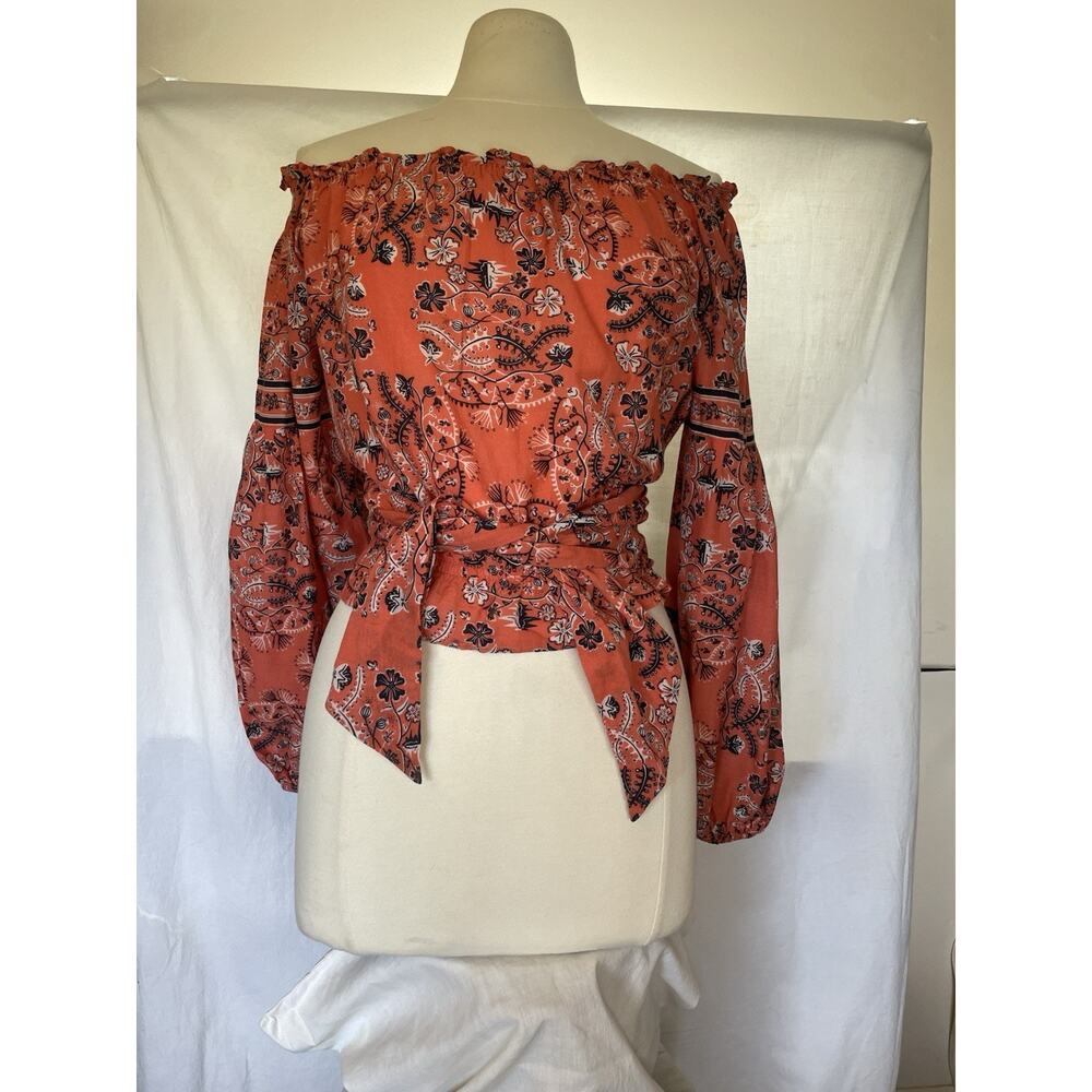 Chelsea & Violet M Off Shoulder Bishop Sleeves Prairie Crop 70s Vibe Sash Attach